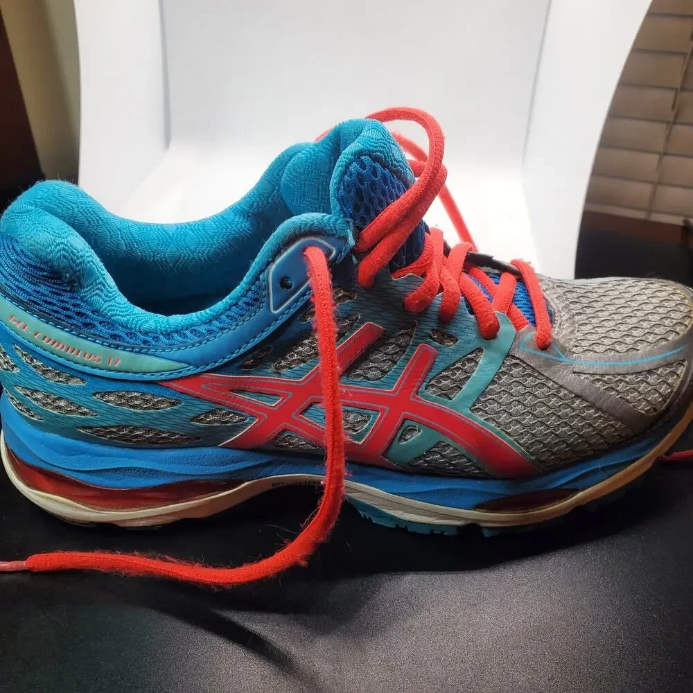 ASICS Womens Running Shoes Size 7 Gray Blue Athletic Sneakers Training Jogging